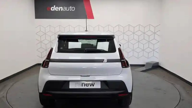 Renault 5 renault  e-tech electrique 120 ch autonomie urbaine — photo 13