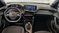 Peugeot 2008 1.2 PureTech 100ch S&S Active — photo 11