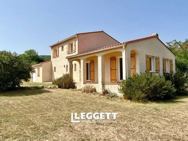 Maison 6 pièces 153 m²