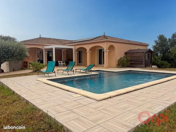 Villa 5 pièces 143 m²