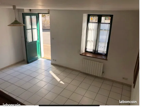 Maison de ville 1 chambre avec terrain