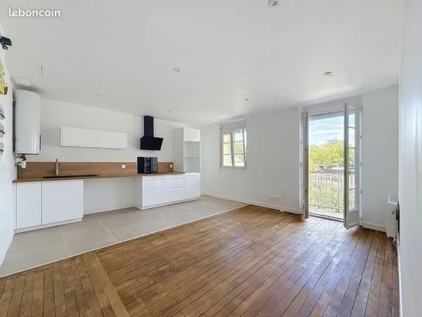 Appartement T3 entièrement rénové - 53 m² - Hyper-centre Falaise