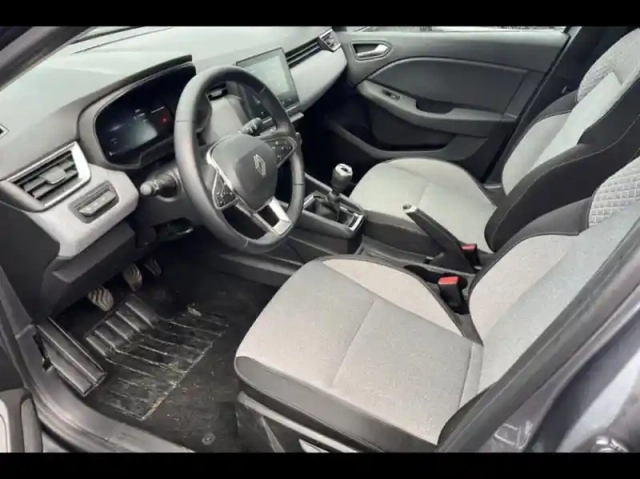 Renault Clio 1.0 tce 90ch evolution - 24 — photo 10