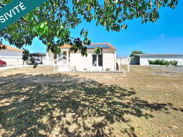 MAISON DE PLAIN-PIED AUX BEAUX VOLUMES AU CALME