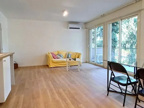 T2 50 m² rénové quartier Ormeau - Balcon sans vis à vis - Climatisation