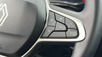 Renault Clio 1.5 Blue dCi 100ch Evolution - 24 — photo 18