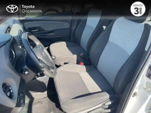 Toyota Yaris 70 vvt-i france 5p my19 — photo 11
