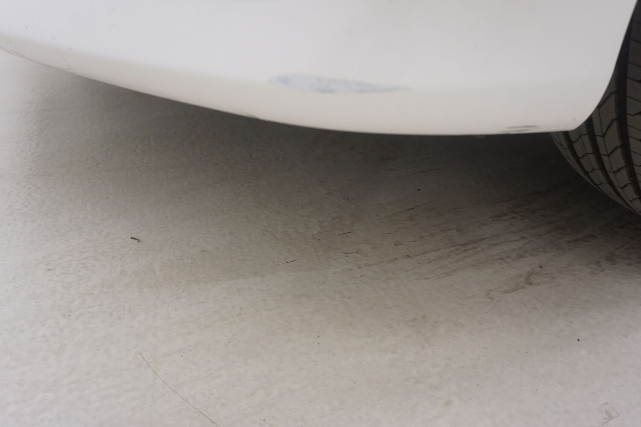 Toyota Yaris 4 — photo 28