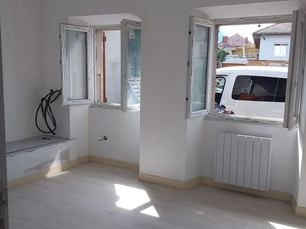 T4 à finir de renover et d'aménager