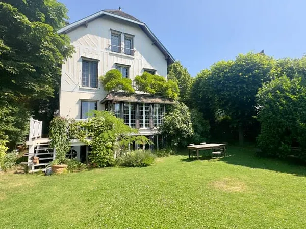 SÈVRES RIVE DROITE - MAISON AVEC JARDIN