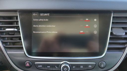Opel Crossland X 1.2 Turbo 110 BVA6 - Ultimate – 2019 – 82721 km – Essence – Boîte Automatique — photo 19