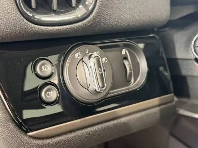 Mini Mini countryman 136 ch bva7 — photo 16