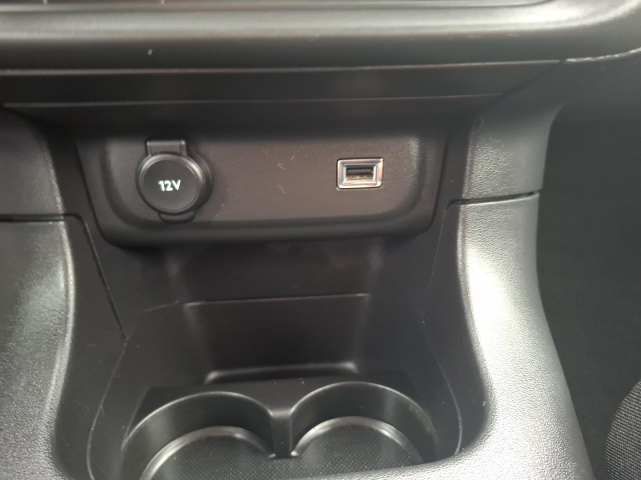Citroën C3 1.2 puretech 83ch s&s feel pack — photo 21