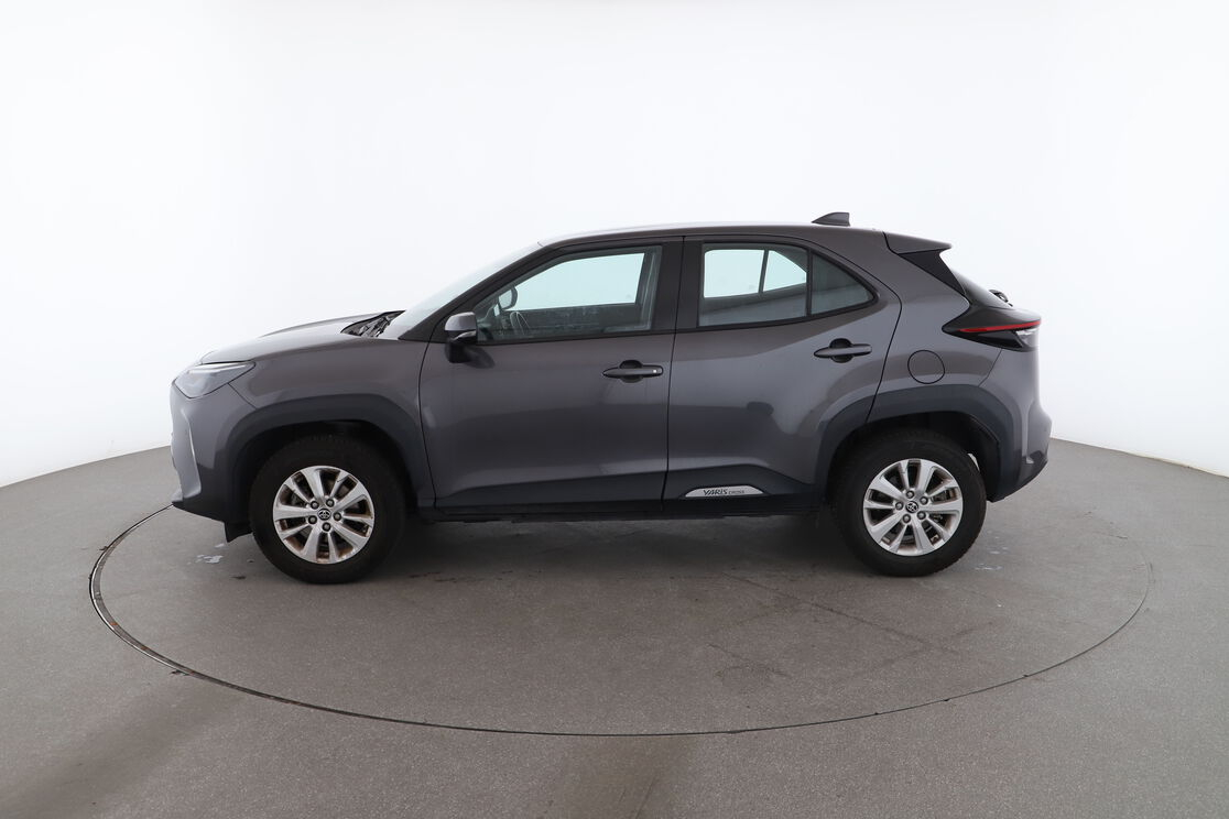 Toyota Yaris Cross 1.5 Hybride AWD-i Dynamic Business — photo 2