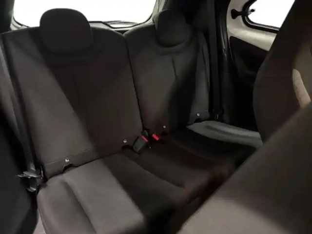 Toyota Aygo X 1.0 vvt-i 72ch dynamic — photo 9