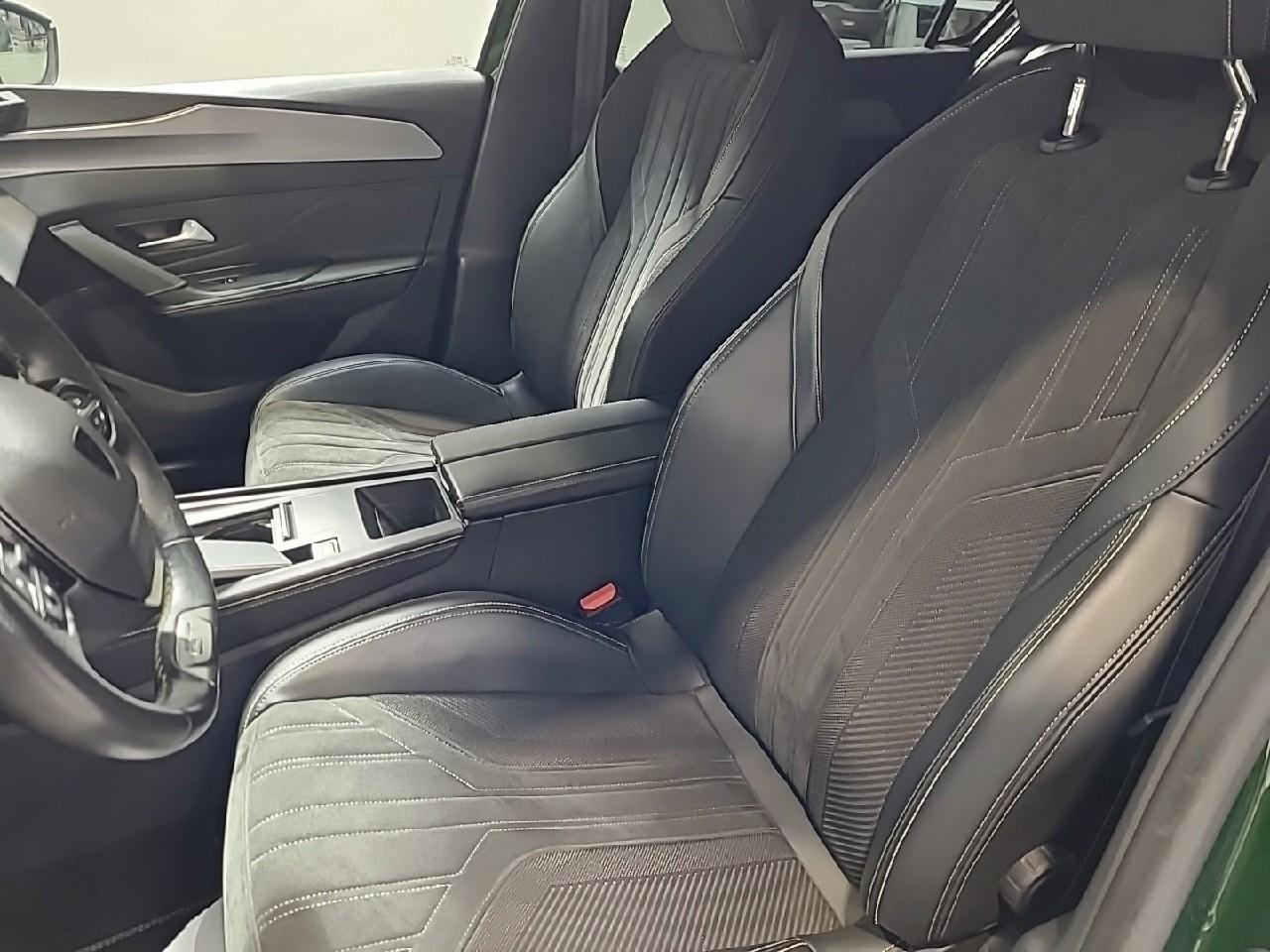 Peugeot 308 puretech 130ch s&s eat8 gt — photo 10