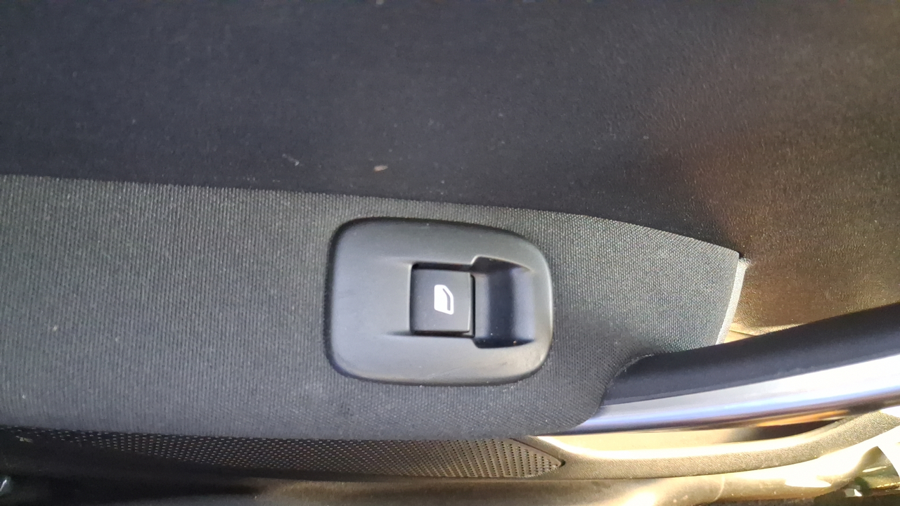 Peugeot 2008 PureTech 110ch S&amp;S BVM6 — photo 22