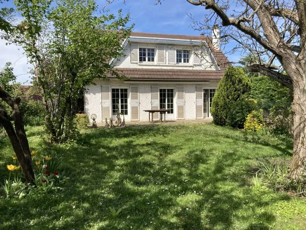 Vends maison 113m² plein sud au calme proche commodités Villemoisson-sur-Orge