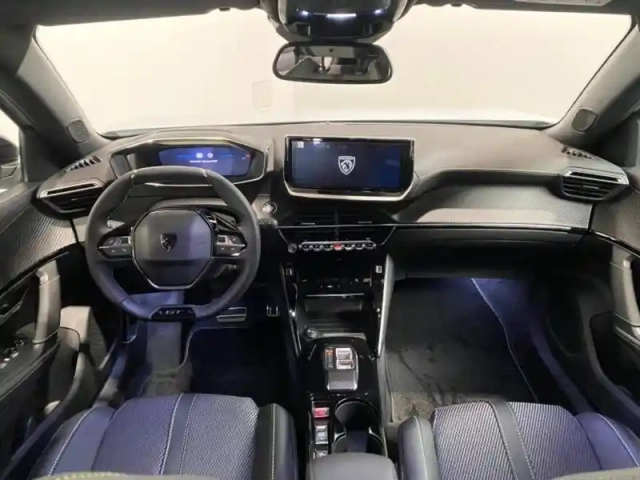 Peugeot 2008 e- 156ch gt (cee 3600? deduit) — photo 8