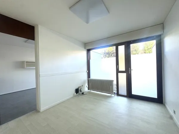 Appartement ou local + parking