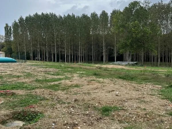 Terrain 680 m² Marcenais