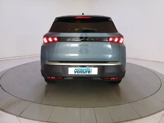 Peugeot 5008 hybrid 136 e-dcs6 — photo 38