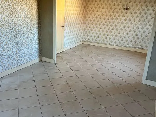 Propriété 3 pièces 75 m²