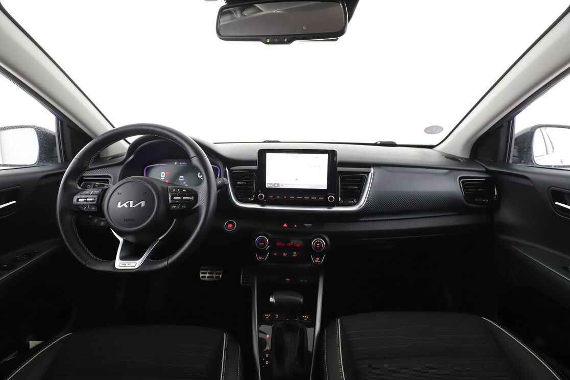 Kia Stonic 1.0 T-GDi GT Line DCT7 — photo 11