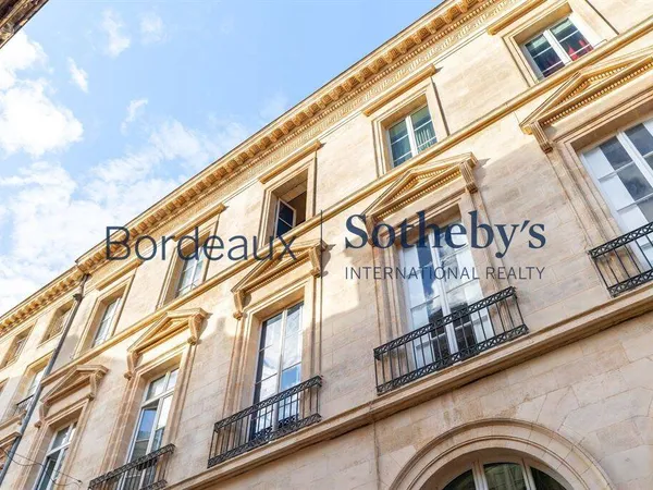 Appartement 5 pièces 132 m²