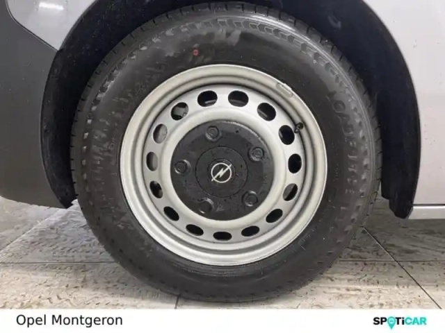 Opel Vivaro fg m 2.2 diesel 150ch automatique — photo 12