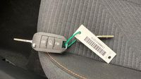 Peugeot 208 e-208 136ch Style — photo 16