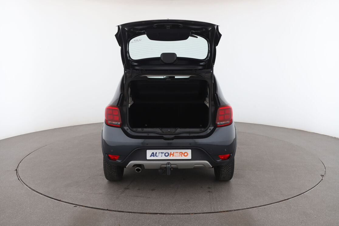 Dacia Sandero Stepway 1.5 dCi — photo 15