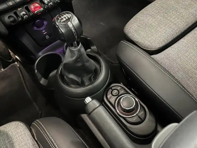 Mini Mini cooper 136ch edition camden — photo 12