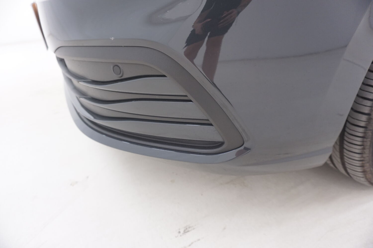 Volkswagen Golf 8 — photo 27