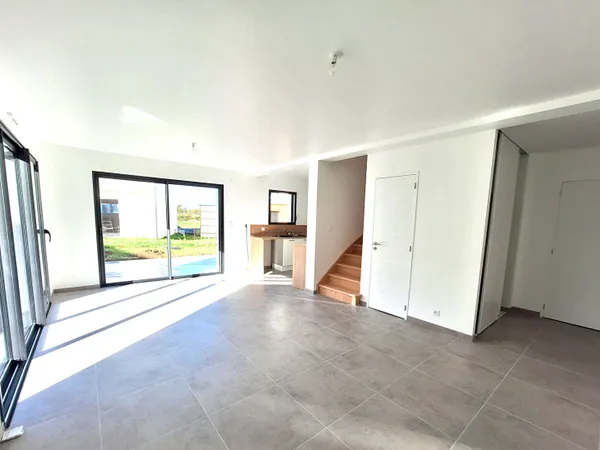 Maison LE RHEU - 4 CHAMBRES - GARAGE - DPE A