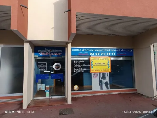 A VENDRE LOCAL COMMERCIAL A DOUAI