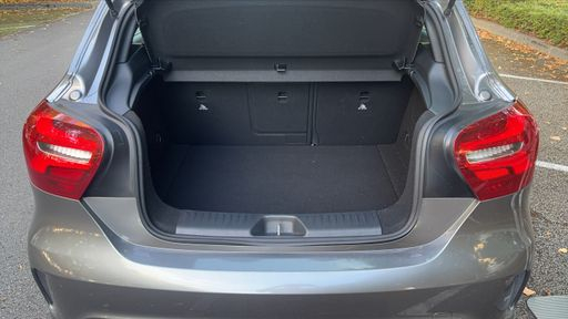Mercedes Classe A 1.5 160 90 - Fascination – 2016 – 137279 km – Diesel – Boîte Manuelle — photo 21