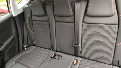 Peugeot 2008 1.2 PureTech 130 EAT6 - GT Line – 2019 – 48133 km – Essence – Boîte Automatique — photo 13