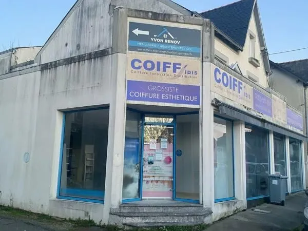 Local commercial 170 m²