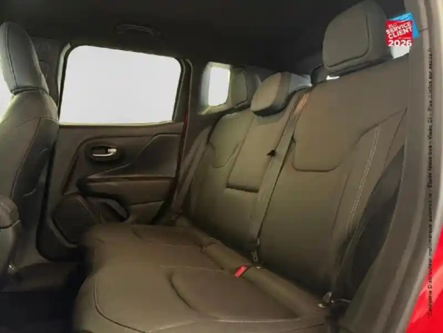 Jeep Renegade 1.3 gse t4 240ch 4xe s at6 — photo 11