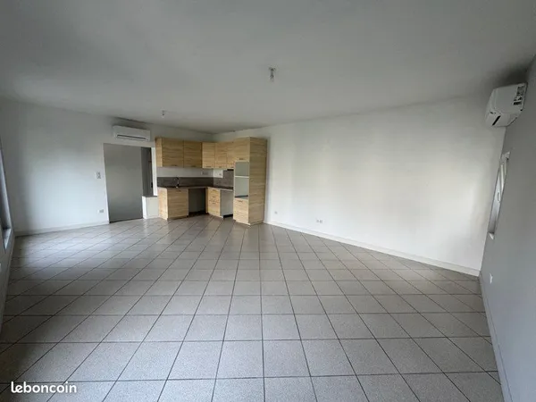 Loue T4 quartier arènes