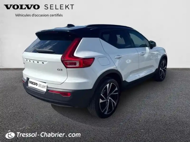 Volvo Xc40 d3 adblue 150 ch geartronic 8 r-design — photo 2