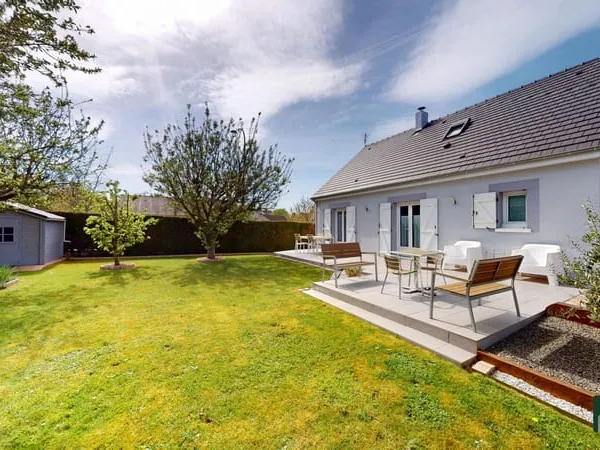 Maison 4 chambres édifiée sur sous sol total