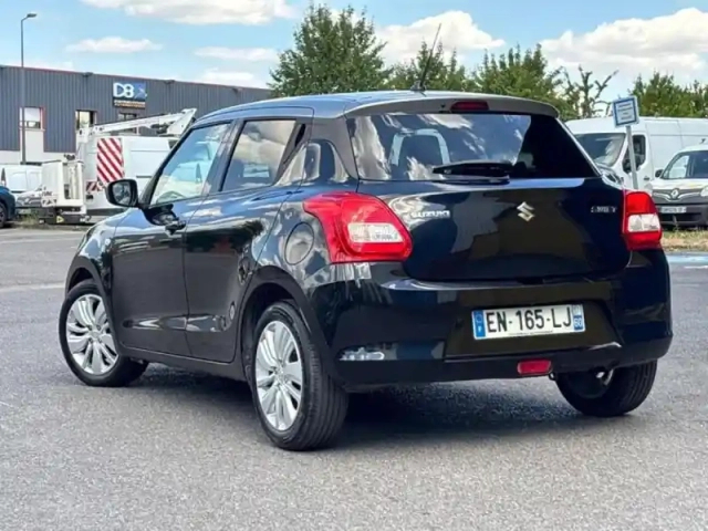 Suzuki Swift 1.0 boosterjet 111ch privilège — photo 3