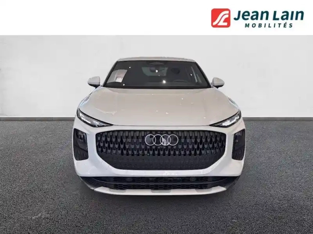 Audi Q3 sportback e-hybrid 272 ch s tronic 6 — photo 2