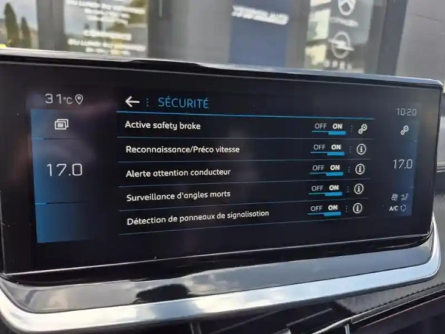 Peugeot 208 ii puretech 130 s&amp;s eat8 gt line — photo 14