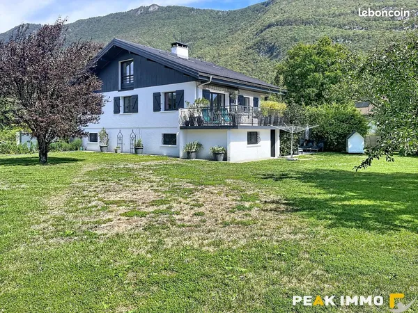 Maison 6 pièces 143 m²