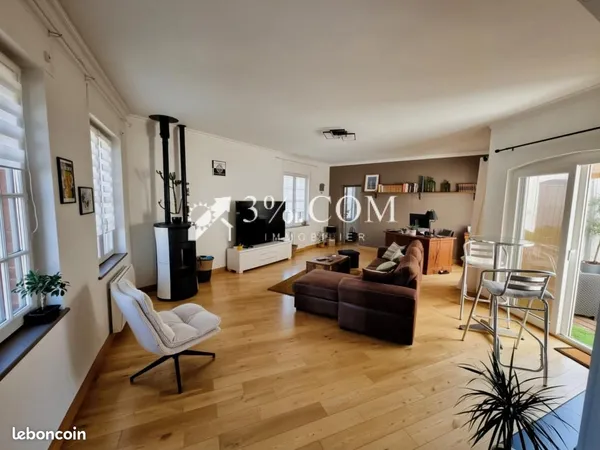 Duplex 6 pièces 196 m²