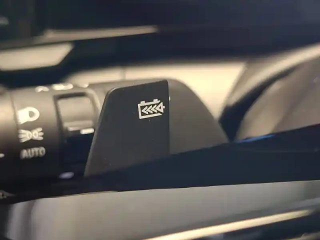 Renault Megane e-tech ev60 130ch optimum charge — photo 41