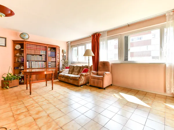 Appartement 4 pièces 62m2 avec cave à Massy
